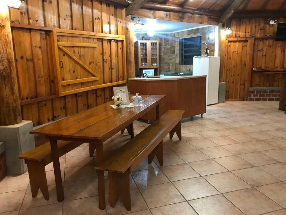 Galpao Rustico No Vale Dos Vinhedos Villa เบงโต กองซัลเวส ภายนอก รูปภาพ